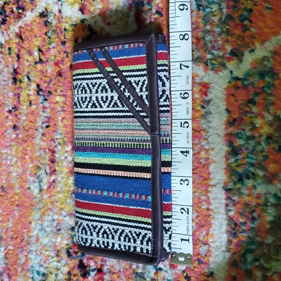 NWOT multicolored wallet with woven fabric - Picture 7 of 13